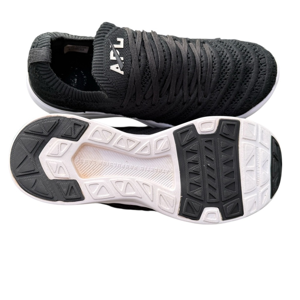 APL Charcoal Knit Techloom Sneakers Size 8 - Picture 8 of 9